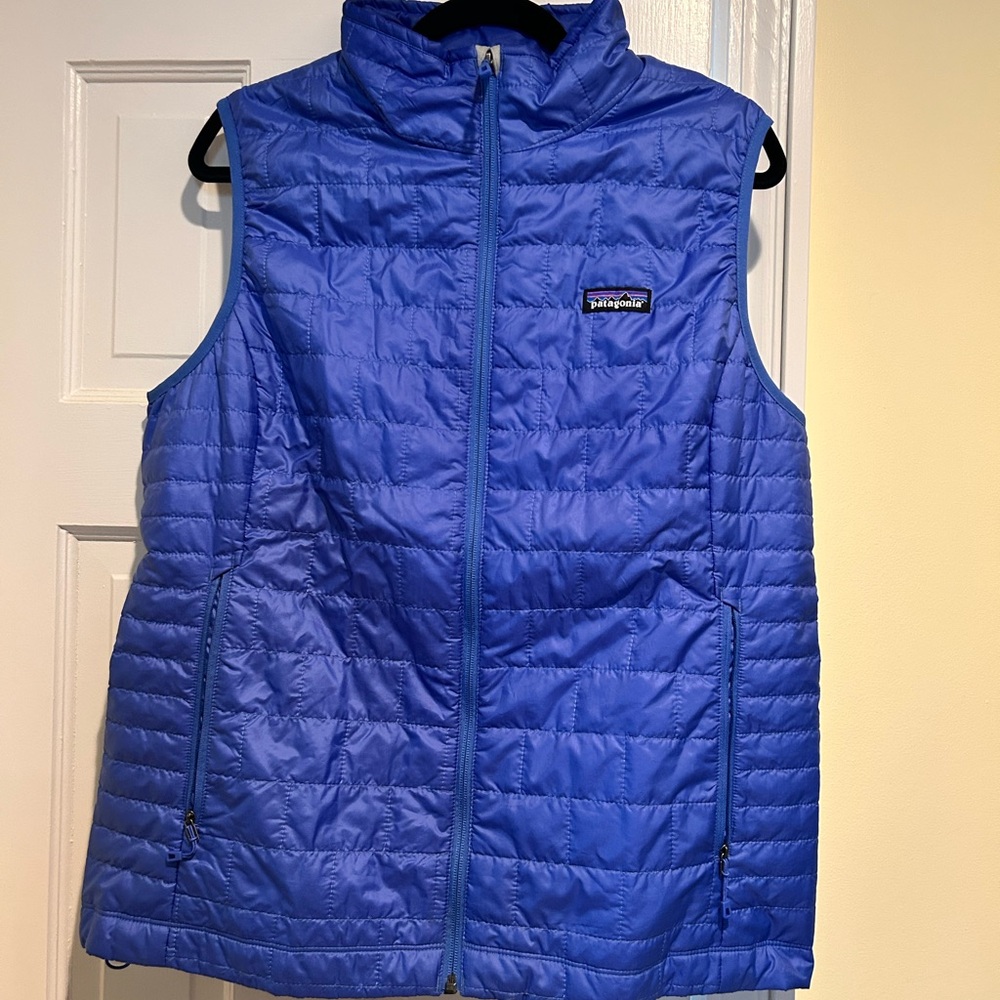 Patagonia blue nano puff vest
